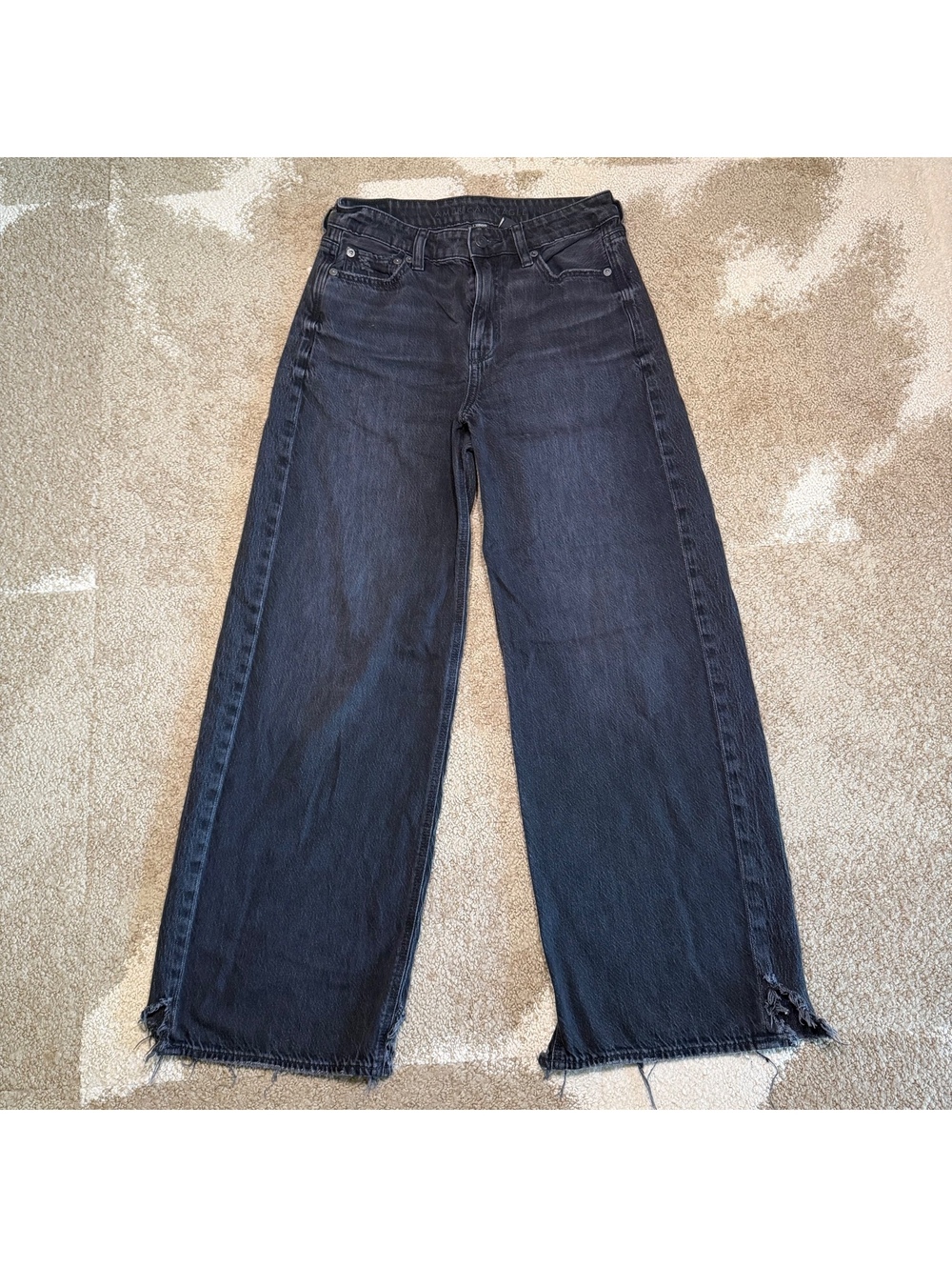 American Eagle Black Wide / Straight Leg Baggy Jeans 2 Long Distressed Hem